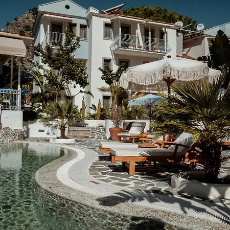 Hotell Salonika Öludeniz