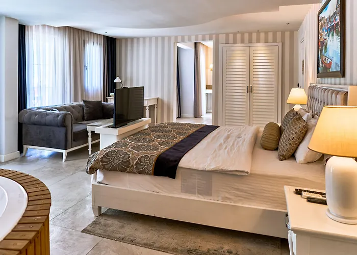 Salonika Hotell Öludeniz